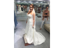 Load image into Gallery viewer, Alred Angelo &#39;801&#39; - alfred angelo - Nearly Newlywed Bridal Boutique - 1
