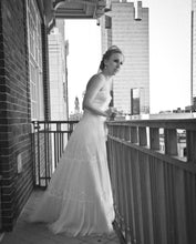 Load image into Gallery viewer, Melissa Sweet &#39;Fern&#39; - Melissa Sweet - Nearly Newlywed Bridal Boutique - 1
