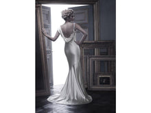 Load image into Gallery viewer, Casablanca &#39;B055&#39; size 4 used wedding dress back view on model
