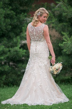 Load image into Gallery viewer, Mori Lee &#39;2601&#39; - Mori Lee - Nearly Newlywed Bridal Boutique - 1
