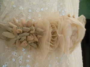 Sleeveless Vera Wang Embellished Wedding Dress - Vera Wang - Nearly Newlywed Bridal Boutique - 3