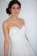 Load image into Gallery viewer, Reem Acra &#39;Moonlight&#39; - Reem Acra - Nearly Newlywed Bridal Boutique - 3
