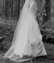 Load image into Gallery viewer, Jane Wilson Marquis Collection Gown - Jane Wilson - Nearly Newlywed Bridal Boutique - 2
