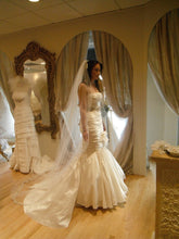 Load image into Gallery viewer, Olympia - Rosa Clara - Nearly Newlywed Bridal Boutique - 2
