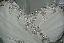 Load image into Gallery viewer, Mori Lee &#39;Julietta&#39; - Mori Lee - Nearly Newlywed Bridal Boutique - 1
