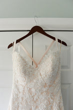 Load image into Gallery viewer, Maggie Sottero &#39;Marianne&#39; - Maggie Sottero - Nearly Newlywed Bridal Boutique - 2

