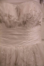 Load image into Gallery viewer, David&#39;s Bridal &#39; Strapless Ball Gown&#39; - David&#39;s Bridal - Nearly Newlywed Bridal Boutique - 3
