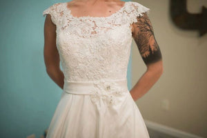 Justin Alexander 'Lace' - JUSTIN ALEXANDER - Nearly Newlywed Bridal Boutique - 2