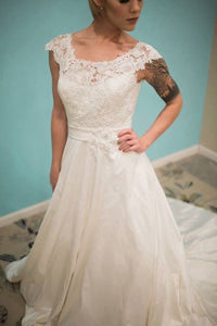 Justin Alexander 'Lace' - JUSTIN ALEXANDER - Nearly Newlywed Bridal Boutique - 3