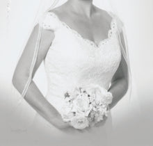 Load image into Gallery viewer, Lian Carlo &#39;5866&#39; size 8 used wedding dress front view close up on model
