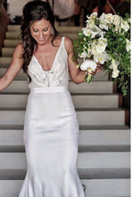 Load image into Gallery viewer, Lihi Hod &#39;Belle Top and Blush Skirt&#39; - Lihi Hod - Nearly Newlywed Bridal Boutique - 1
