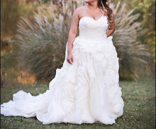 Load image into Gallery viewer, Maggie Sottero &#39;Juliette&#39; - Maggie Sottero - Nearly Newlywed Bridal Boutique - 1
