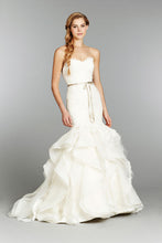 Load image into Gallery viewer, Hayley Paige &#39;Evan&#39; - Hayley Paige - Nearly Newlywed Bridal Boutique - 2
