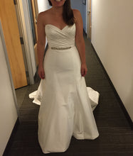 Load image into Gallery viewer, Romona Keveza &#39;904&#39; size 4 used wedding dress front view on bride
