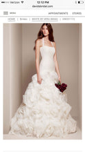 Load image into Gallery viewer, Vera Wang White &#39;Organza and Satin&#39; size 6 used wedding dress front view on model
