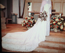 Load image into Gallery viewer, Demetrios &#39;Satin&#39; - Demetrios - Nearly Newlywed Bridal Boutique - 3
