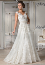 Load image into Gallery viewer, Jasmine Couture &#39;Nanette Gray&#39; - Jasmine Couture Bridal - Nearly Newlywed Bridal Boutique - 4
