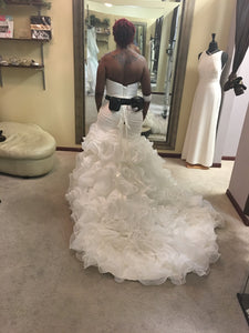 Allure '8966' - Allure - Nearly Newlywed Bridal Boutique - 3
