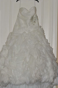 Allure Bridals 'Sweetheart' size 18 used wedding dress front view on hanger