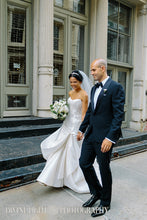 Load image into Gallery viewer, Anna Maier &#39;Elodie&#39; - Anna Maier - Nearly Newlywed Bridal Boutique - 1
