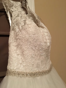 Allure Bridals '9162' - Allure Bridals - Nearly Newlywed Bridal Boutique - 1