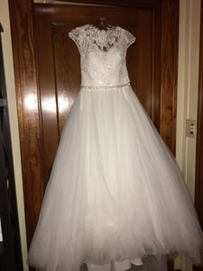 Allure Bridals '9162' - Allure Bridals - Nearly Newlywed Bridal Boutique - 4