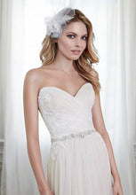 Load image into Gallery viewer, Maggie Sottero &#39;Patience&#39; - Maggie Sottero - Nearly Newlywed Bridal Boutique - 2
