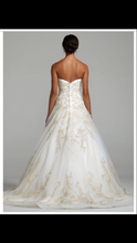 Load image into Gallery viewer, Oleg Cassini &#39;Strapless Tulle Ballgown&#39; - Oleg Cassini - Nearly Newlywed Bridal Boutique - 2
