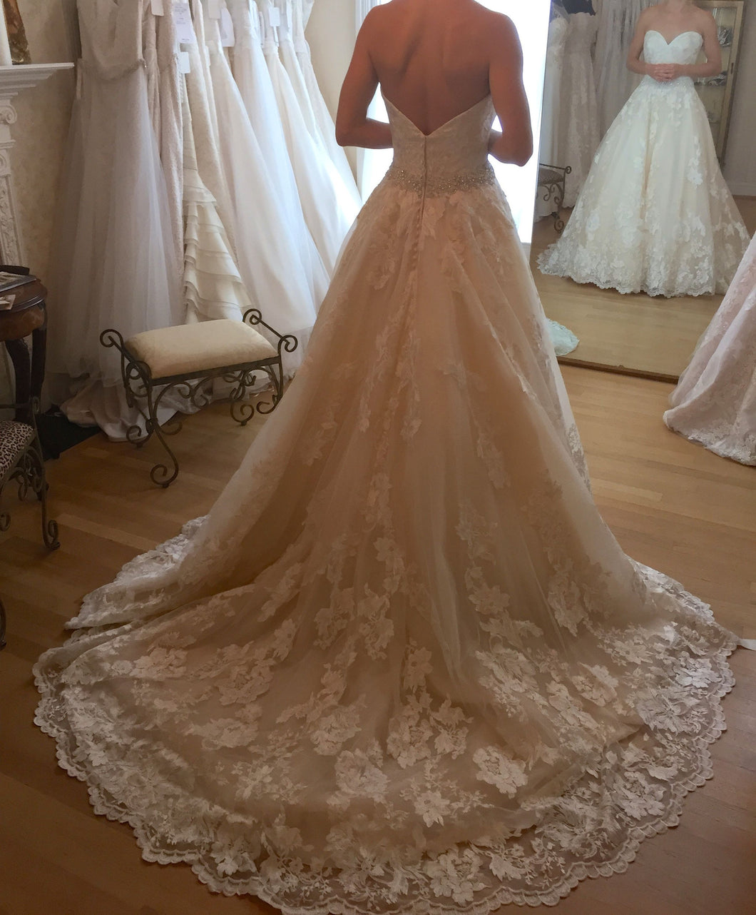 La Reve 'Elegant Lace Dress' - La reve - Nearly Newlywed Bridal Boutique - 1