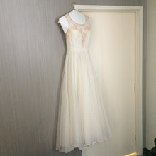 Load image into Gallery viewer, Leanne Marshall &#39;Danielle&#39; - Leanne Marshall - Nearly Newlywed Bridal Boutique - 4
