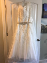 Load image into Gallery viewer, Mori Lee &#39;1960&#39; - Mori Lee - Nearly Newlywed Bridal Boutique - 4
