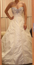 Load image into Gallery viewer, Reem Acra &#39;Prince&#39; - Reem Acra - Nearly Newlywed Bridal Boutique - 1
