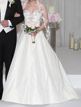 Load image into Gallery viewer, Reem Acra &#39;Prince&#39; - Reem Acra - Nearly Newlywed Bridal Boutique - 5
