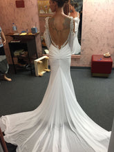 Load image into Gallery viewer, Julie Vino &#39;Nicole&#39; - Julie vino - Nearly Newlywed Bridal Boutique - 3
