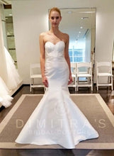 Load image into Gallery viewer, Kenneth Pool &#39;Milani&#39; size 6 sample wedding dress front view on bride
