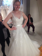 Load image into Gallery viewer, Pronovias &#39;Lauris&#39; - Pronovias - Nearly Newlywed Bridal Boutique - 10
