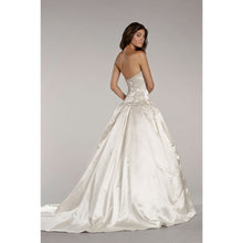 Load image into Gallery viewer, Lazaro &#39;Lovelle&#39; - Lazaro - Nearly Newlywed Bridal Boutique - 4
