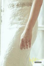 Load image into Gallery viewer, Pronovias  &#39;Jasy&#39; - Pronovias - Nearly Newlywed Bridal Boutique - 2
