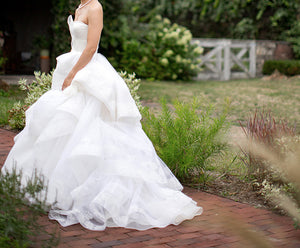 Vera Wang 'Katherine' with Lace Detail and Extended Train - Vera Wang - Nearly Newlywed Bridal Boutique - 5