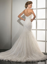 Load image into Gallery viewer, Maggie Sottero &#39;Tracey&#39; - Maggie Sottero - Nearly Newlywed Bridal Boutique - 3
