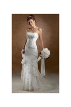 Load image into Gallery viewer, Maggie Sottero &#39;Madlyn&#39; - Maggie Sottero - Nearly Newlywed Bridal Boutique - 6

