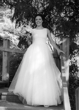 Load image into Gallery viewer, Amsale &#39;Libby&#39; - Amsale - Nearly Newlywed Bridal Boutique - 1
