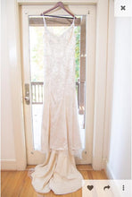 Load image into Gallery viewer, Kitty Chen &#39;Siri&#39; - Kitty Chen - Nearly Newlywed Bridal Boutique - 4
