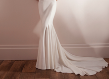Load image into Gallery viewer, Lihi Hod &#39;2 Piece&#39; - Lihi Hod - Nearly Newlywed Bridal Boutique - 5
