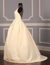 Load image into Gallery viewer, Amsale &#39;Astor&#39; - Amsale - Nearly Newlywed Bridal Boutique - 3
