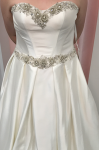 Aura Bridal '1057' size 14 used wedding dress front view close up on bride