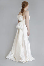Load image into Gallery viewer, Tara Keely &#39;TK2060&#39; Silk Strapless Dress - Tara Keely - Nearly Newlywed Bridal Boutique - 3
