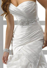 Load image into Gallery viewer, Maggie Sottero &#39;Sloan&#39; - Maggie Sottero - Nearly Newlywed Bridal Boutique - 4

