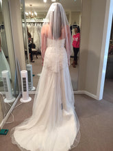 Load image into Gallery viewer, Sweetheart &#39;6130&#39; - Sweetheart - Nearly Newlywed Bridal Boutique - 3
