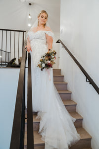 Justin Alexander 'Carlee' wedding dress size-18 PREOWNED